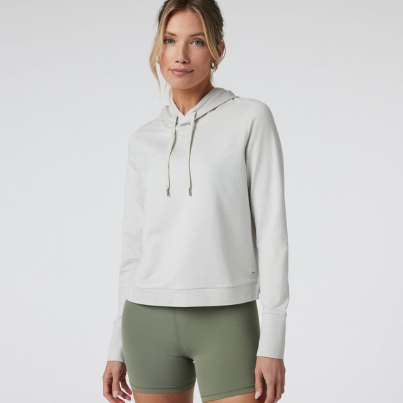 Vuori Halo Essential Hoodie Salt Heather Light Grey Size XL